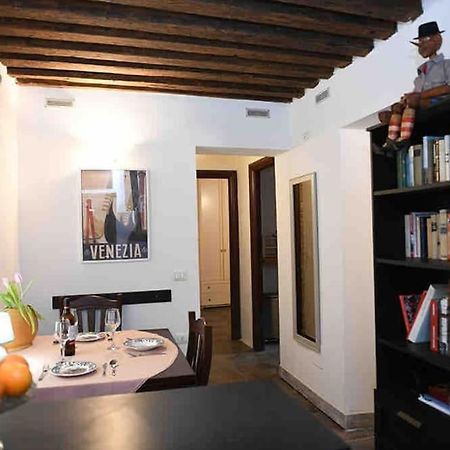 Grace Apartment In Velence Kültér fotó