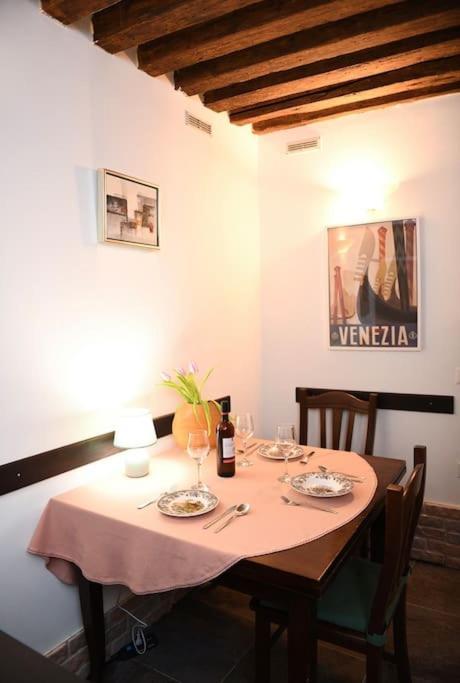 Grace Apartment In Velence Kültér fotó